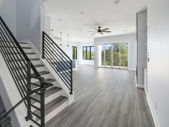 5717 Lost Horizon DR 2, Austin TX 78759