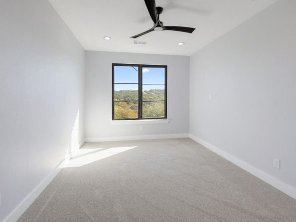 5717 Lost Horizon DR 2, Austin TX 78759