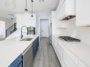 5717 Lost Horizon DR 2, Austin TX 78759