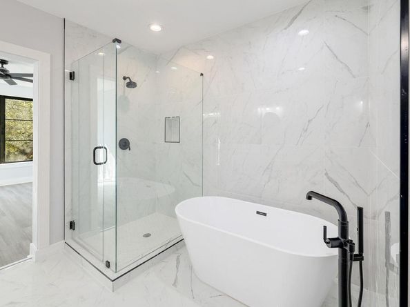 5717 Lost Horizon DR 2, Austin TX 78759