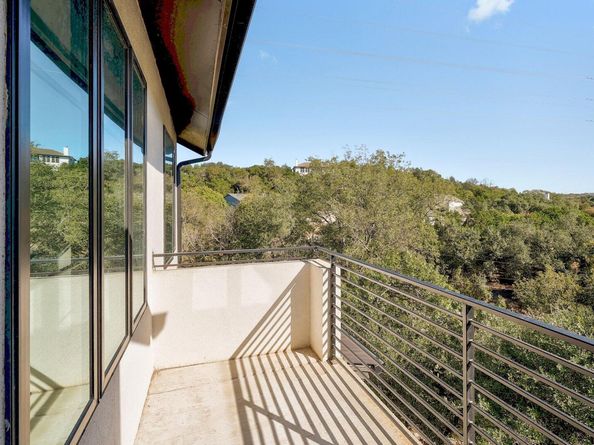 5717 Lost Horizon DR 2, Austin TX 78759