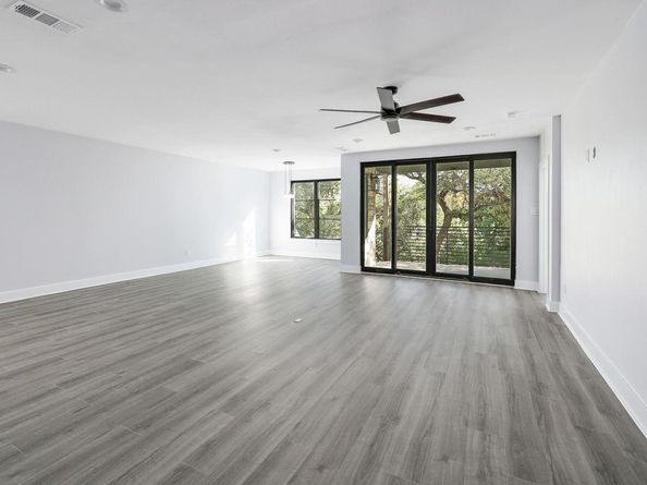 5717 Lost Horizon DR 2, Austin TX 78759