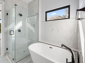 5717 Lost Horizon DR 2, Austin TX 78759