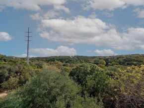5717 Lost Horizon DR 2, Austin TX 78759