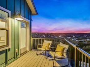 211 Ronay DR, Spicewood TX 78669