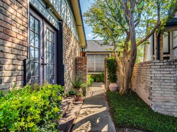 9417 Singing Quail DR