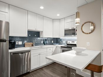 935 La Posada DR