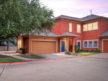 2900 S Lakeline BLVD