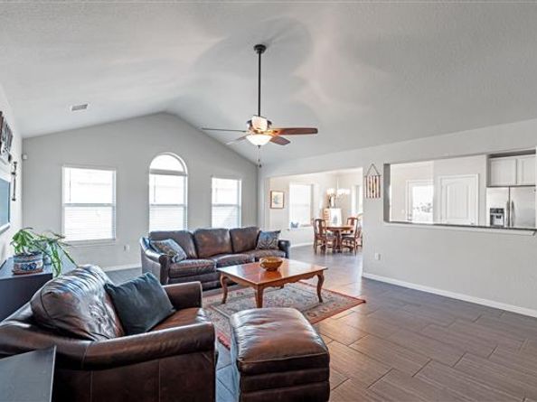 924 Canvasback Creek DR, Leander TX 78641