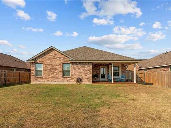 924 Canvasback Creek DR, Leander TX 78641