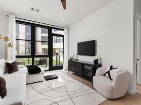 800 Embassy DR 113, Austin TX 78702