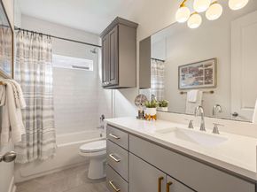 1301 Cometa ST A, Austin TX 78721