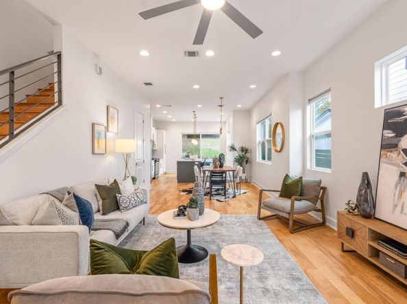 1301 Cometa ST A, Austin TX 78721