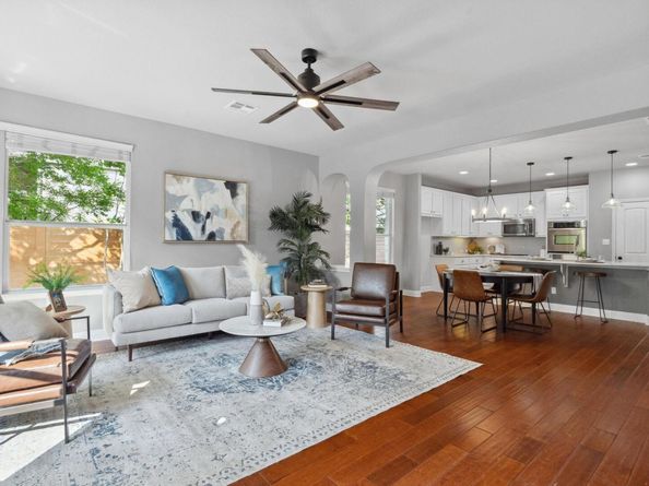 7820 Oteka CV, Austin TX 78735