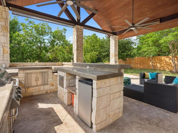 7820 Oteka CV, Austin TX 78735