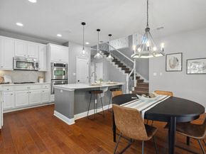 7820 Oteka CV, Austin TX 78735