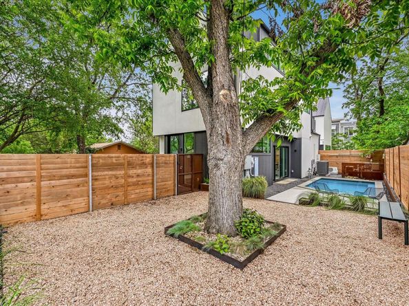 1903 Frazier Ave A, Austin TX 78704