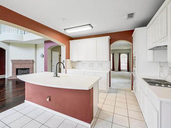 1104 Stone Slope CT, Round Rock TX 78665