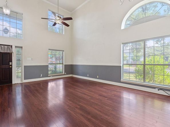 12413 Summersweet CV, Austin TX 78729