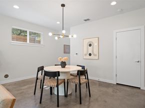 3001 Del Curto RD 11, Austin TX 78704