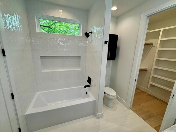 1708 Canterbury ST 2, Austin TX 78702