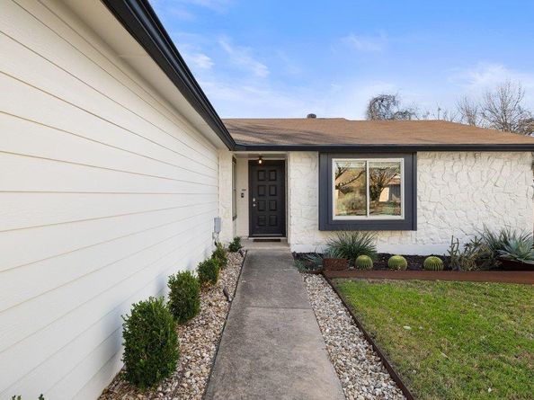8406 Hornet DR, Austin TX 78749
