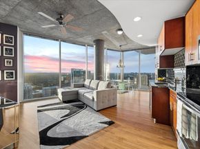 360 Nueces ST 3910, Austin TX 78701