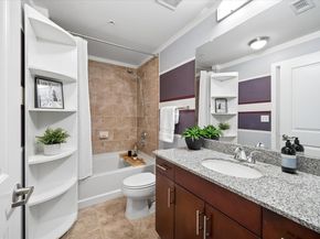 360 Nueces ST 3910, Austin TX 78701