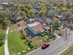 7411 Carver Ave, Austin TX 78752
