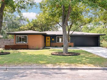 1609 Chatham Ave