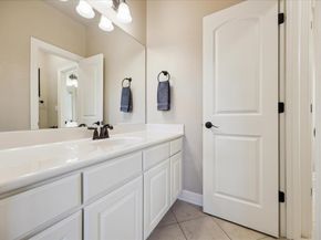 613 Horseback HOLW, Austin TX 78732