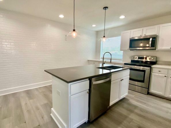 1171 Nickols Ave 1, Austin TX 78721