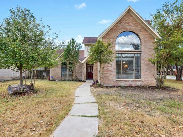 401 Applewood DR, Pflugerville TX 78660