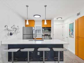1422 Collier ST 103, Austin TX 78704