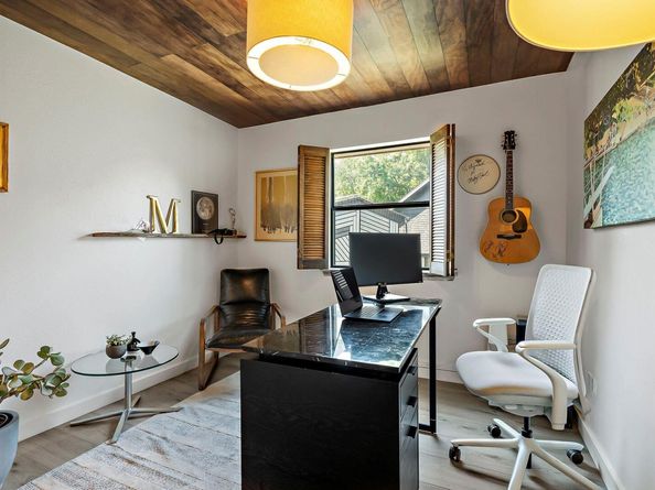 6101 Bridlington CIR, Austin TX 78745