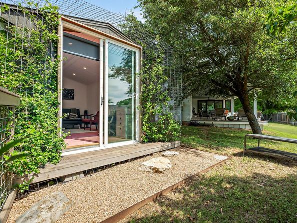 6101 Bridlington CIR, Austin TX 78745