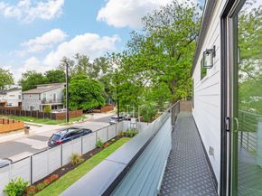 1113 Walton LN 1, Austin TX 78721