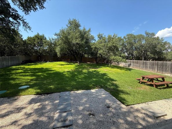 408 Cargill DR, Spicewood TX 78669