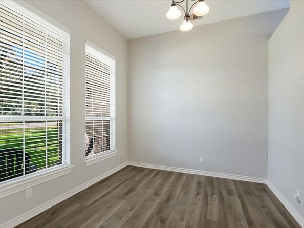 408 Cargill DR, Spicewood TX 78669