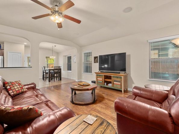 1108 April Meadows LOOP, Georgetown TX 78626