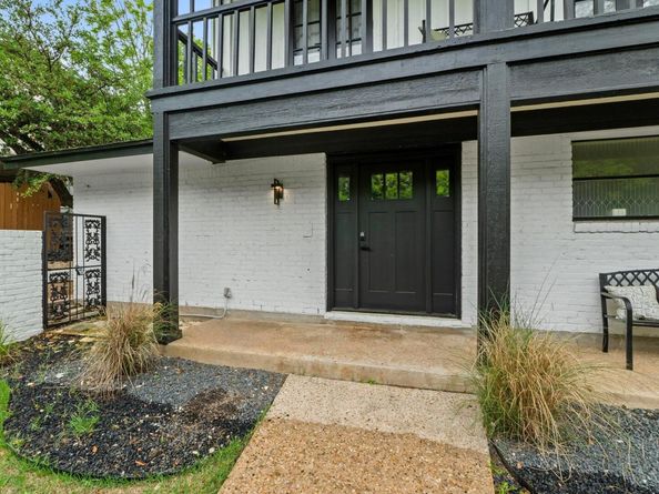 3520 Highland View DR, Austin TX 78731