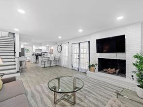 3520 Highland View DR, Austin TX 78731