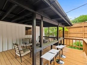 3520 Highland View DR, Austin TX 78731