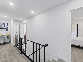 3520 Highland View DR, Austin TX 78731