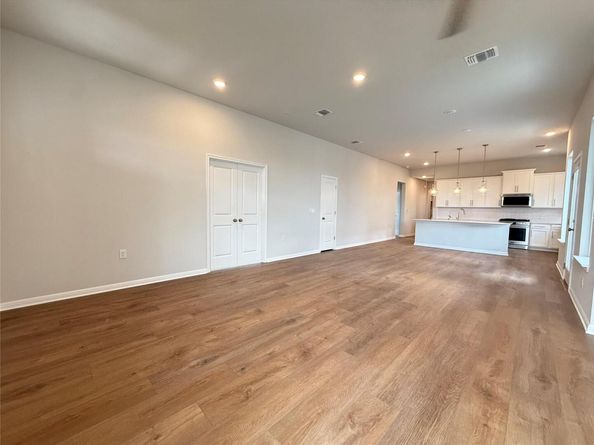 8516 Dongan DR, Austin TX 78744