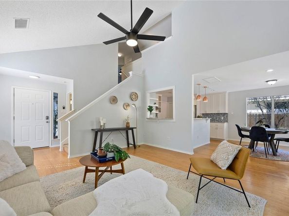 8117 Almondsbury LN, Austin TX 78748