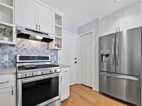 8117 Almondsbury LN, Austin TX 78748