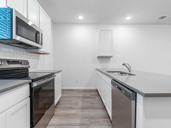 500 Municipal DR 402, Leander TX 78641