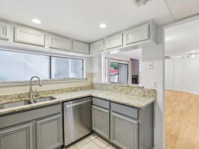 2507 Quarry RD D, Austin TX 78703