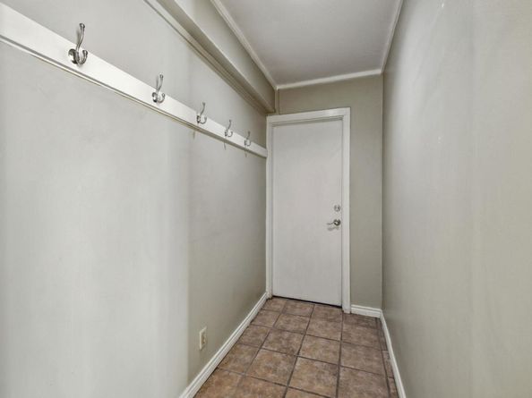 6810 Windrift WAY, Austin TX 78745